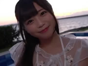 可愛的羽咲美晴露天泳池美豪乳極品寫真