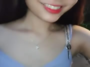 非常性感的女孩在深夜露出